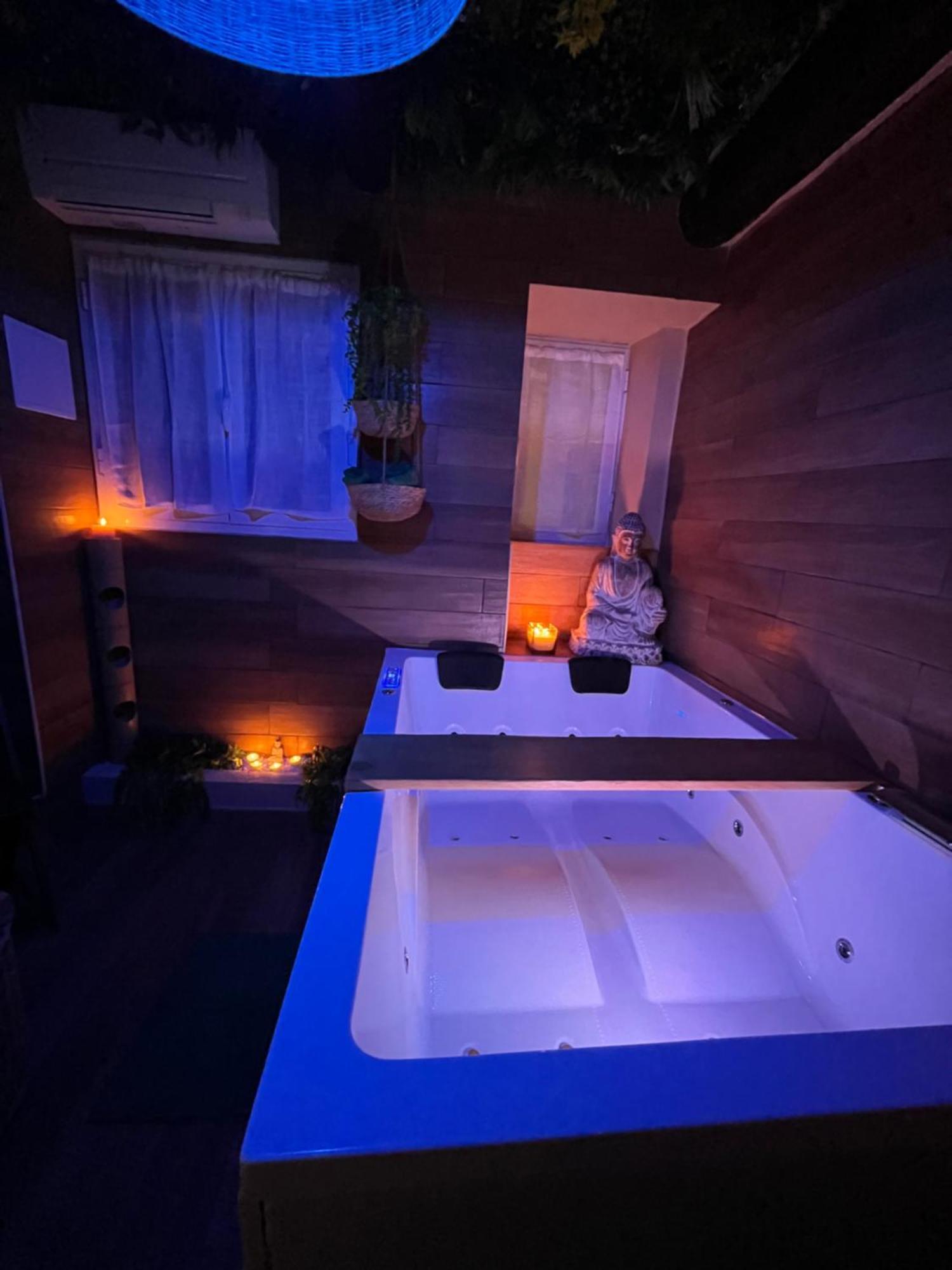 Le Balneo Jacuzzi Vieil Antibes Safranier公寓 外观 照片