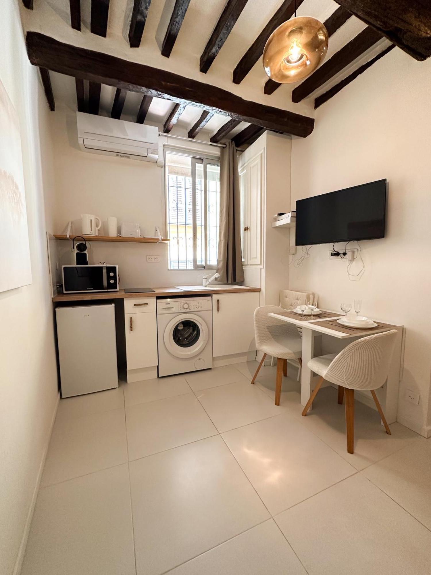 Le Balneo Jacuzzi Vieil Antibes Safranier公寓 外观 照片