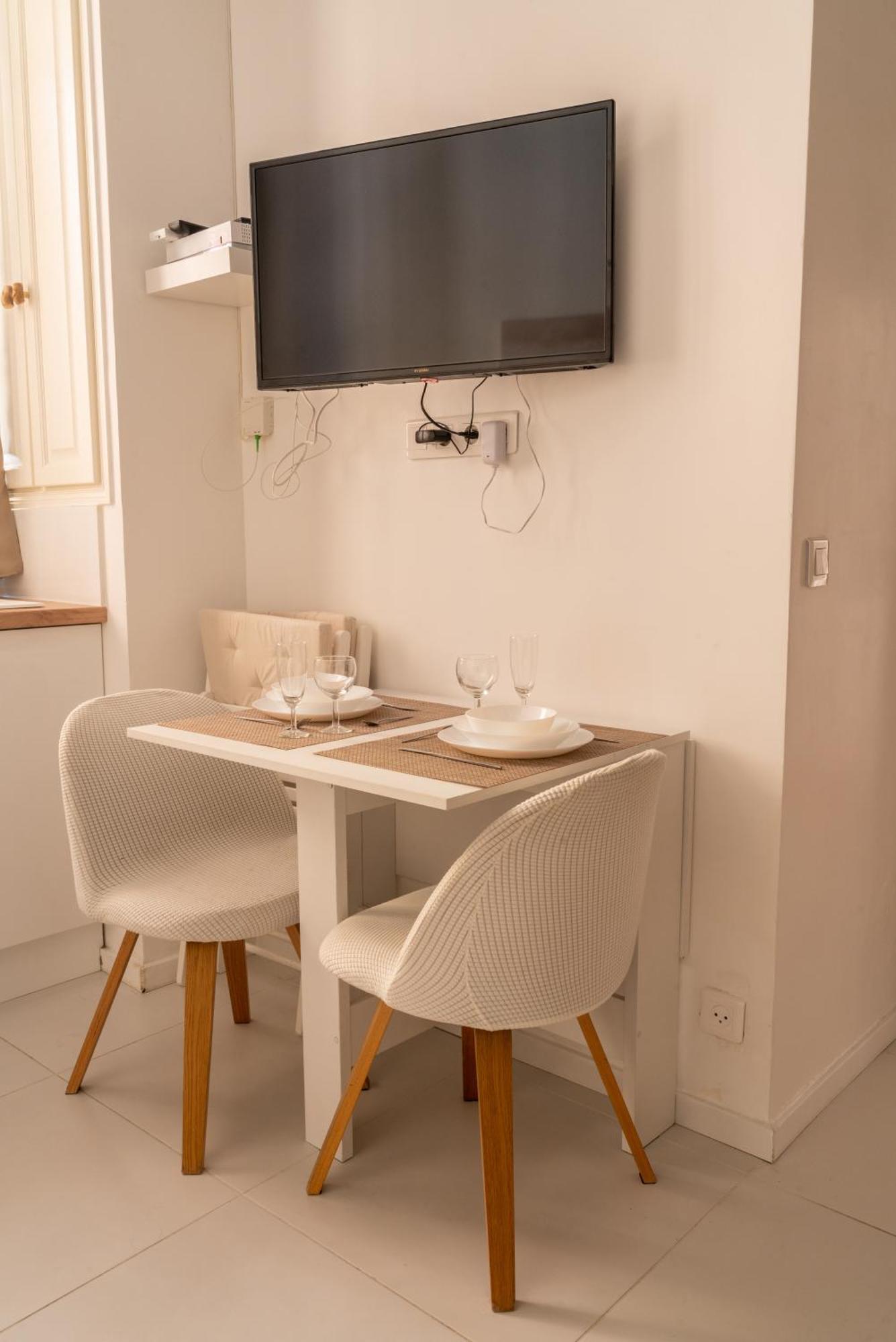 Le Balneo Jacuzzi Vieil Antibes Safranier公寓 外观 照片