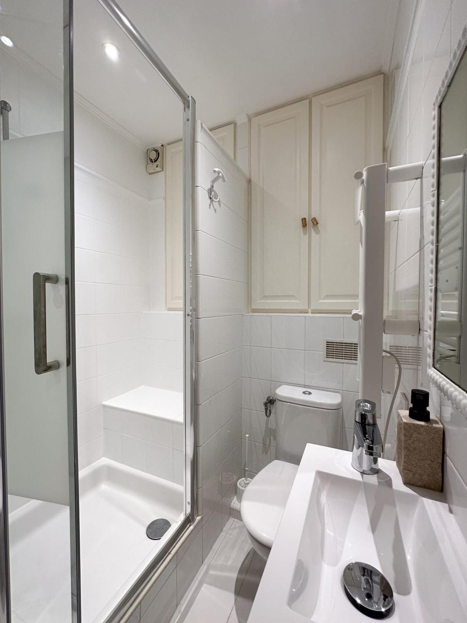 Le Balneo Jacuzzi Vieil Antibes Safranier公寓 外观 照片